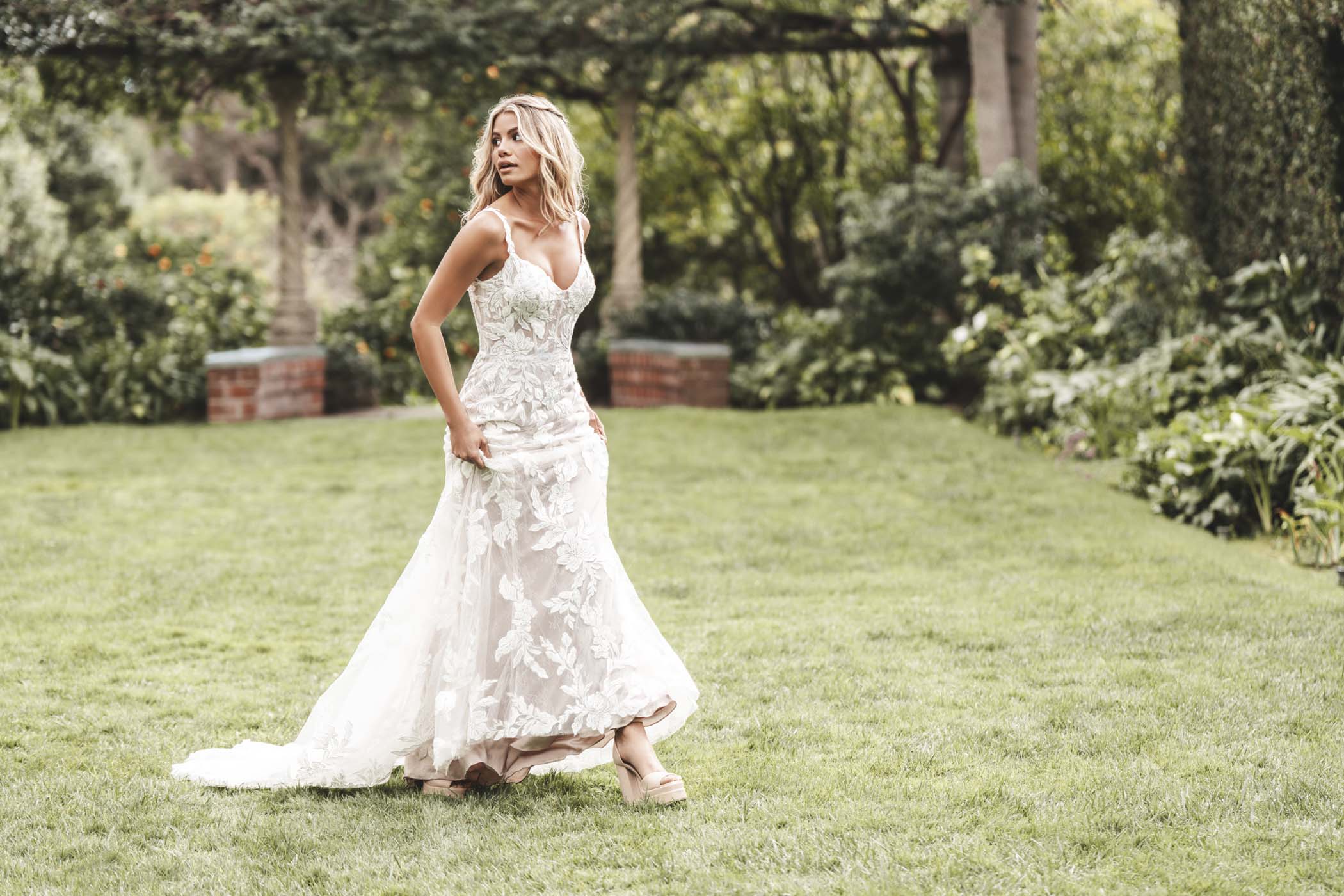A Guide to The Different Wedding Dress Lengths Allure Bridals A Guide to The Different Wedding Dress Lengths Allure Bridals