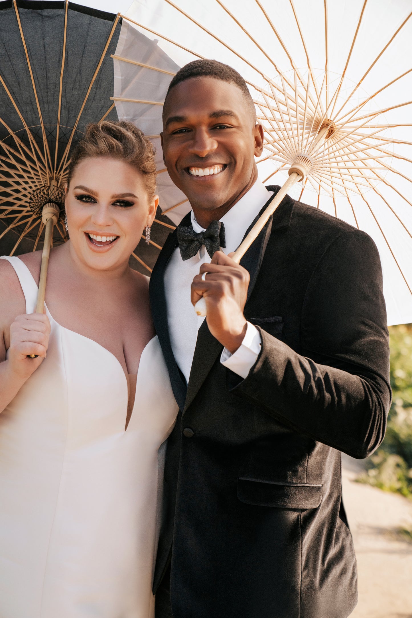 Onyx Black Peak Lapel Tuxedo