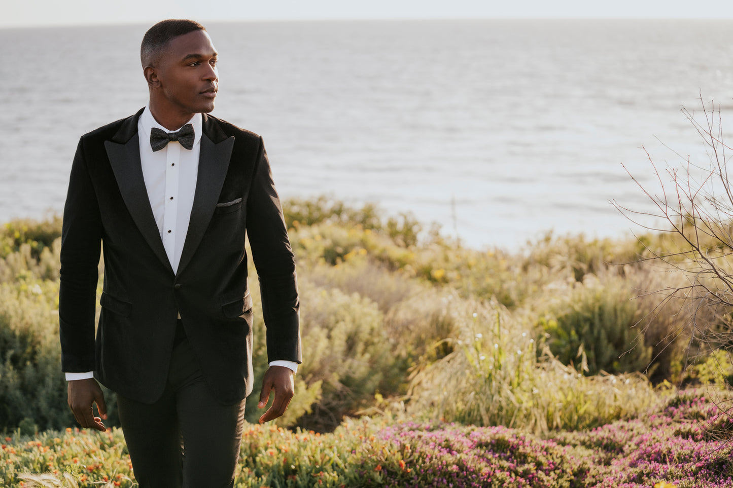 Onyx Black Peak Lapel Tuxedo