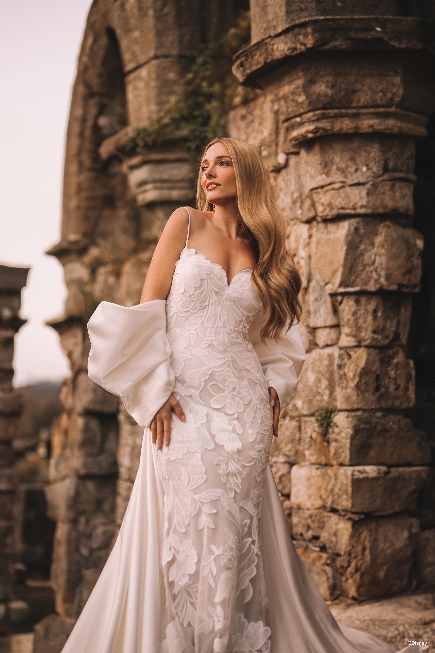 DP406CP - Rapunzel Cape