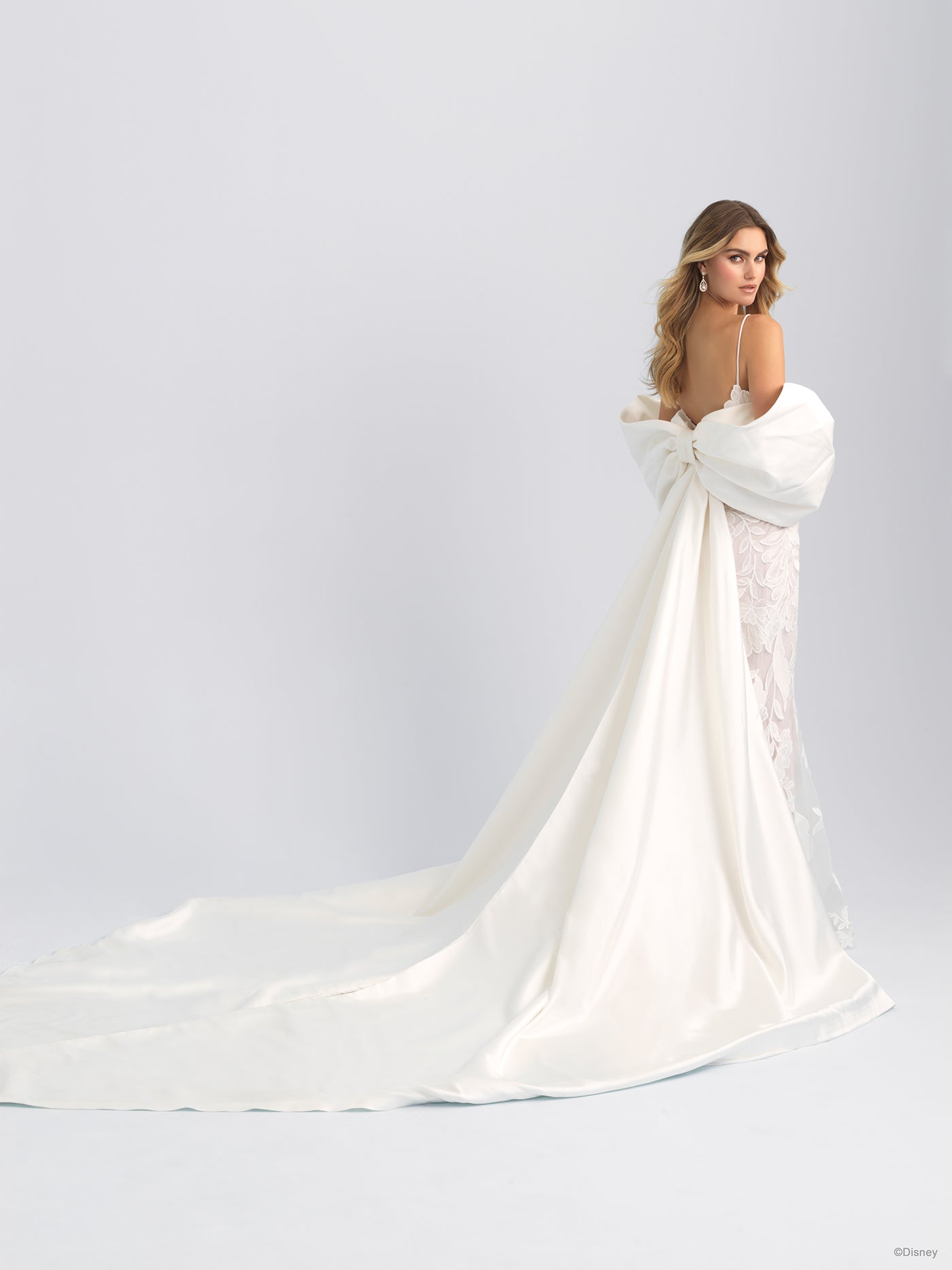 DP406CP - Rapunzel Cape