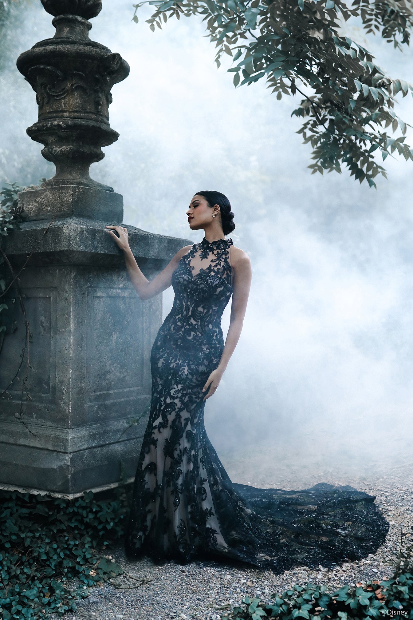 DVL27 - Evil Queen Allure Bridals DVL27 - Evil Queen Allure Bridals