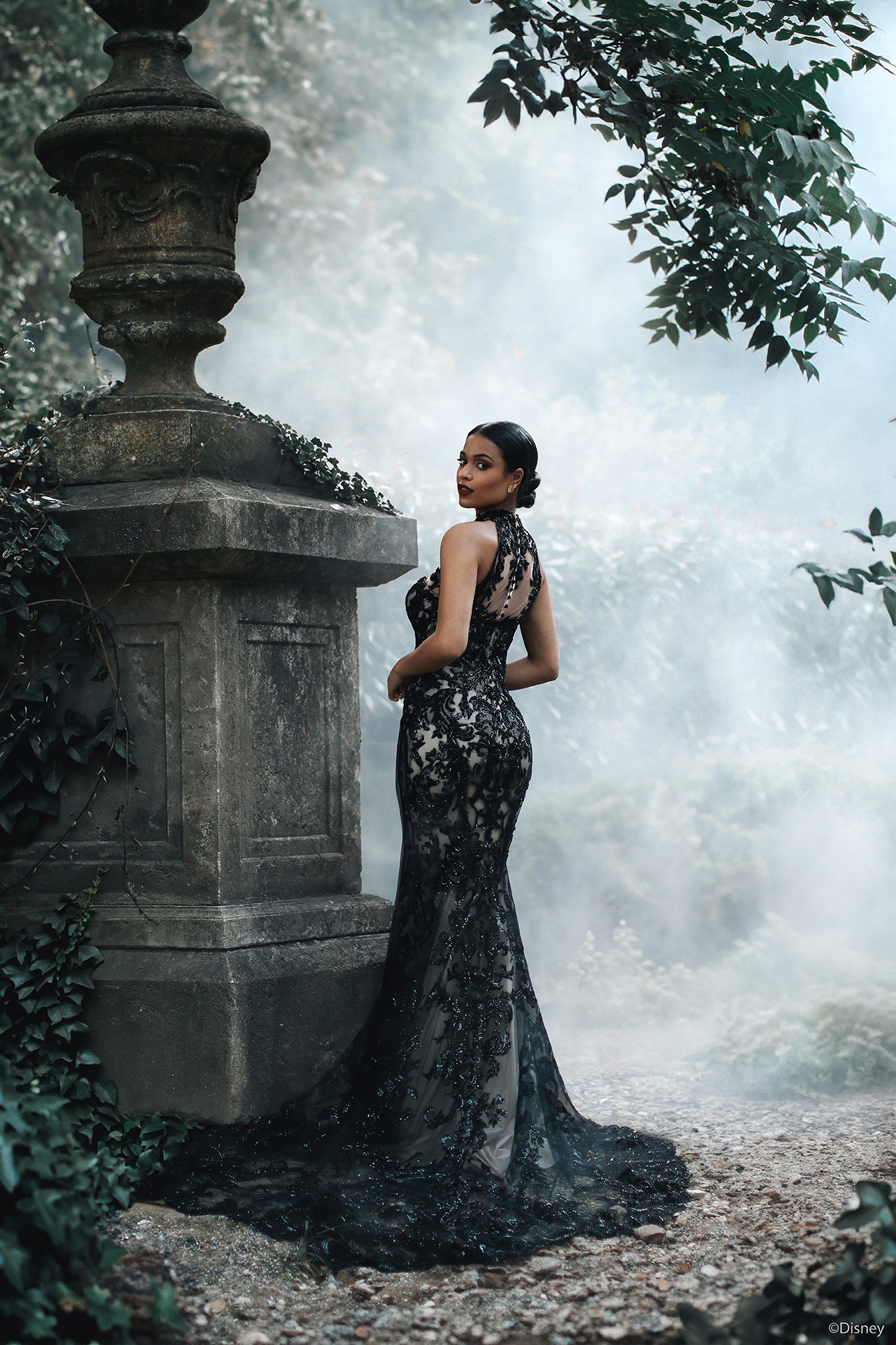 DVL27 - Evil Queen
