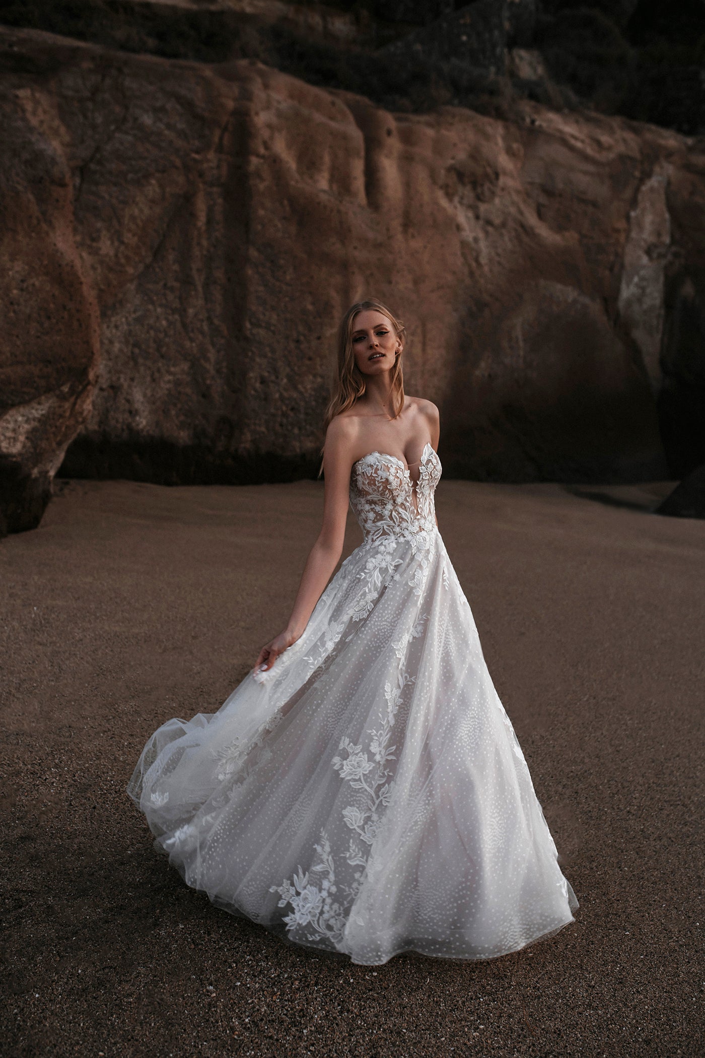 E253 - Christina