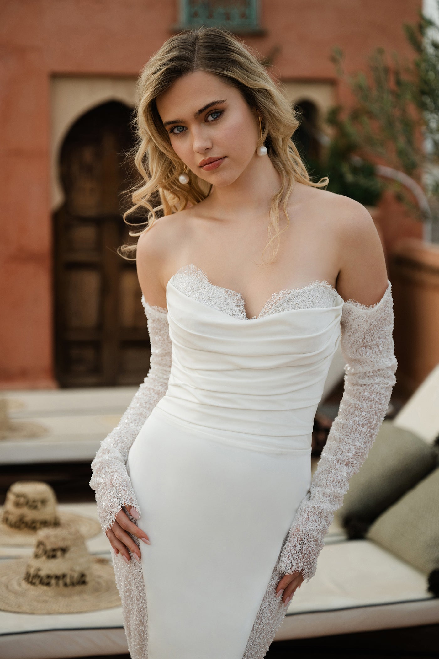 E467 - Emelia