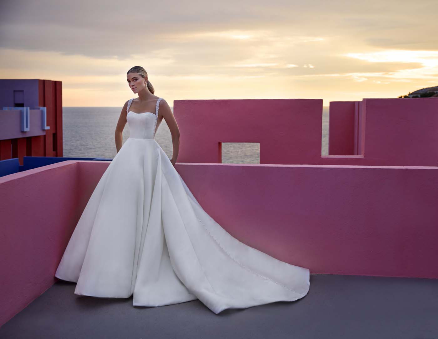 MJ1061 - Gala