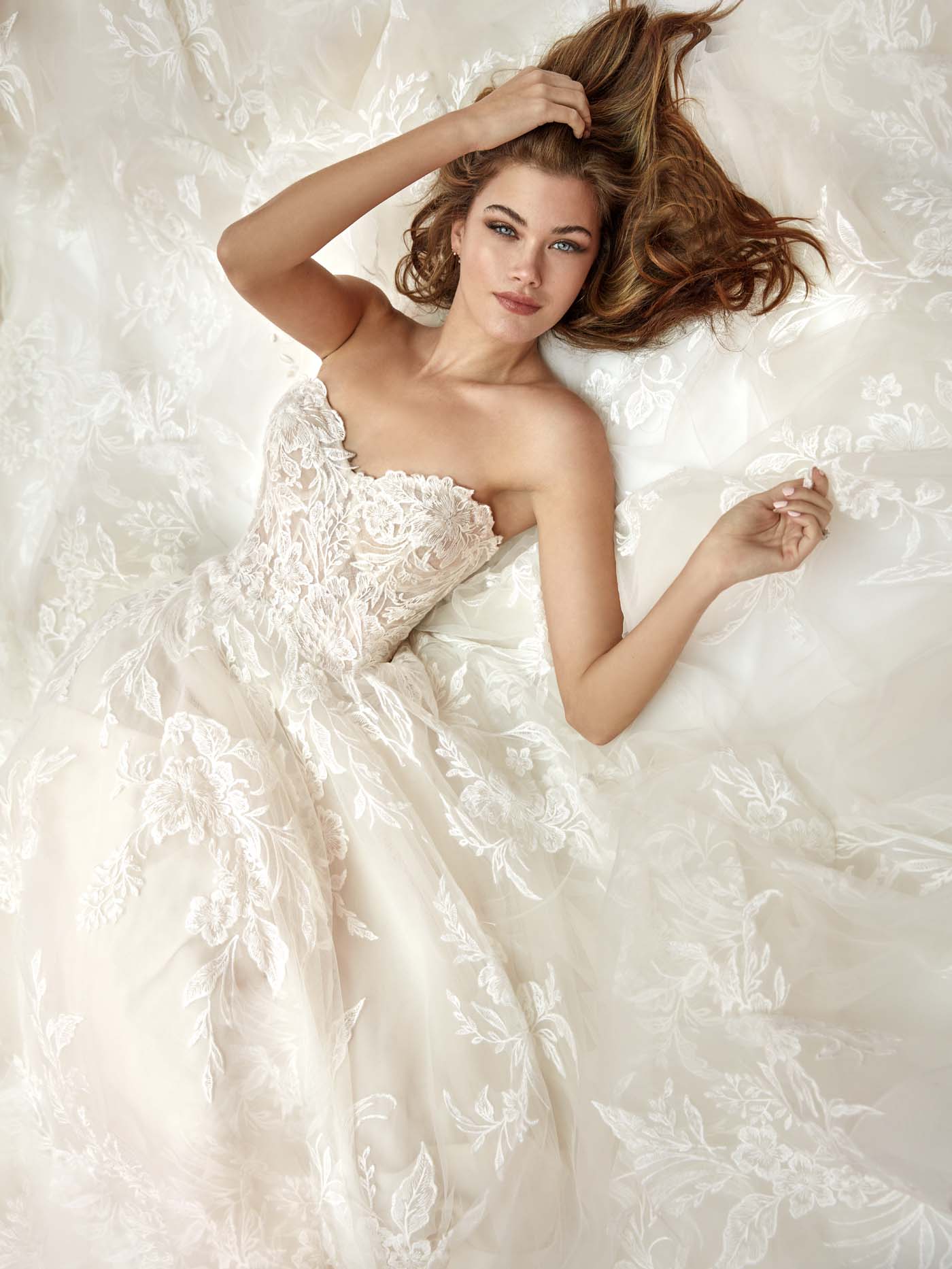 MJ1063 - Gina