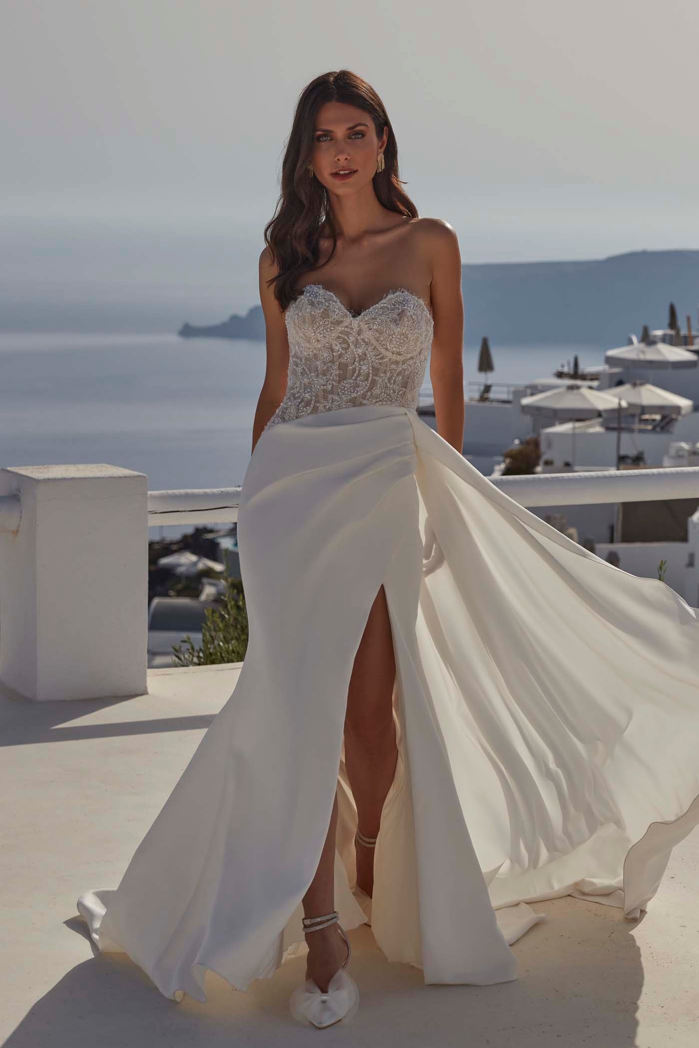 MJ1111 - Faye