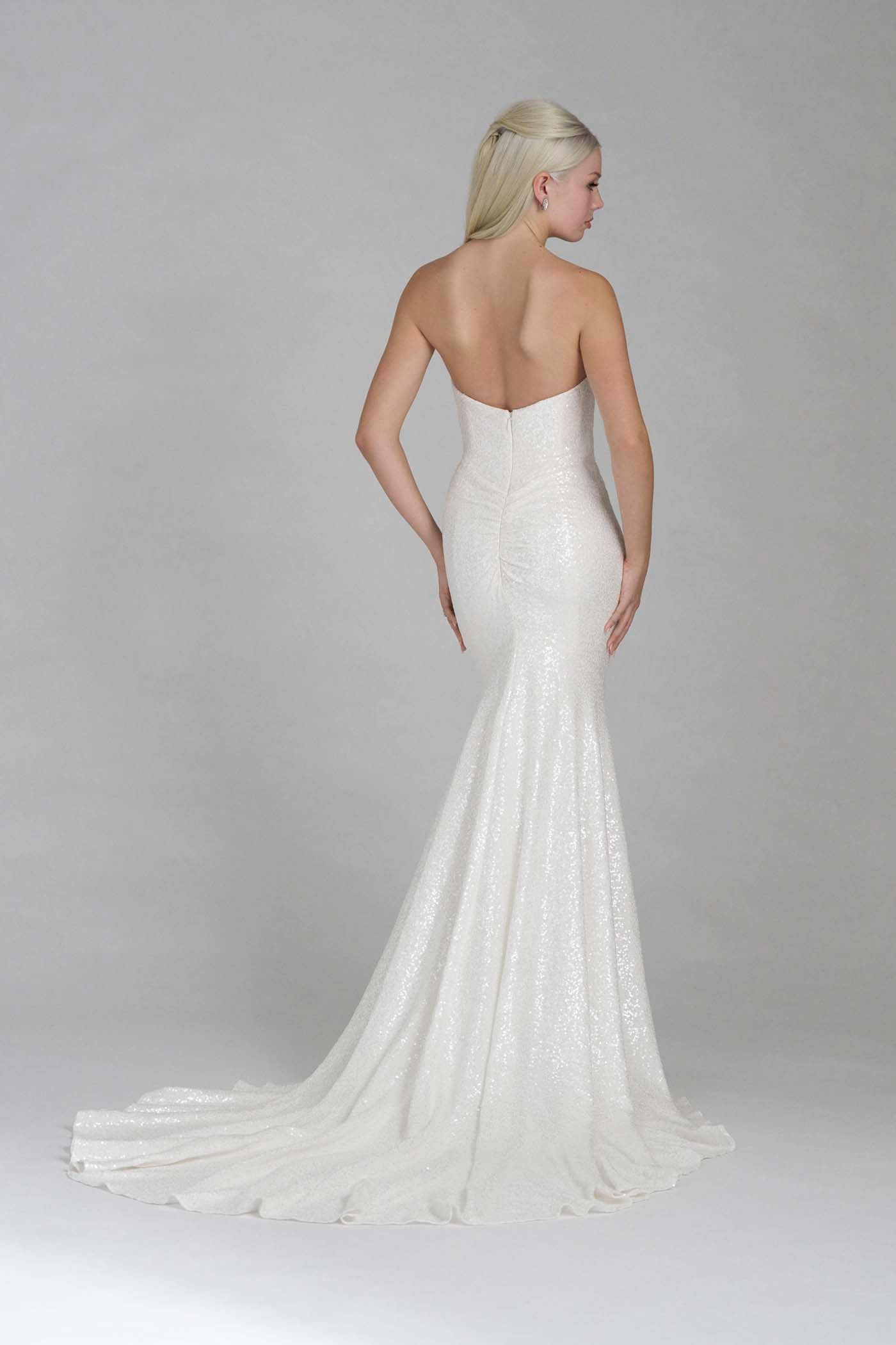 MJ1151 - Esme