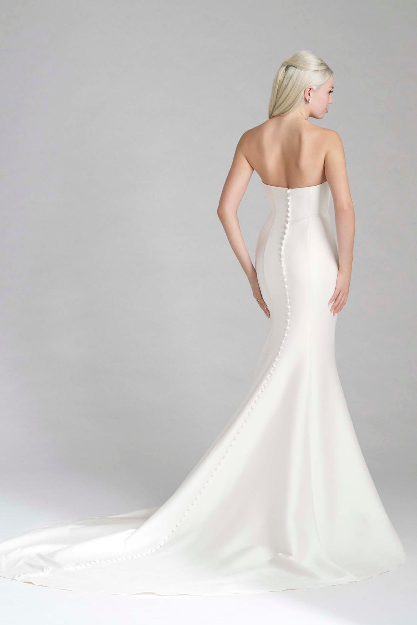 MJ1153 - Erin