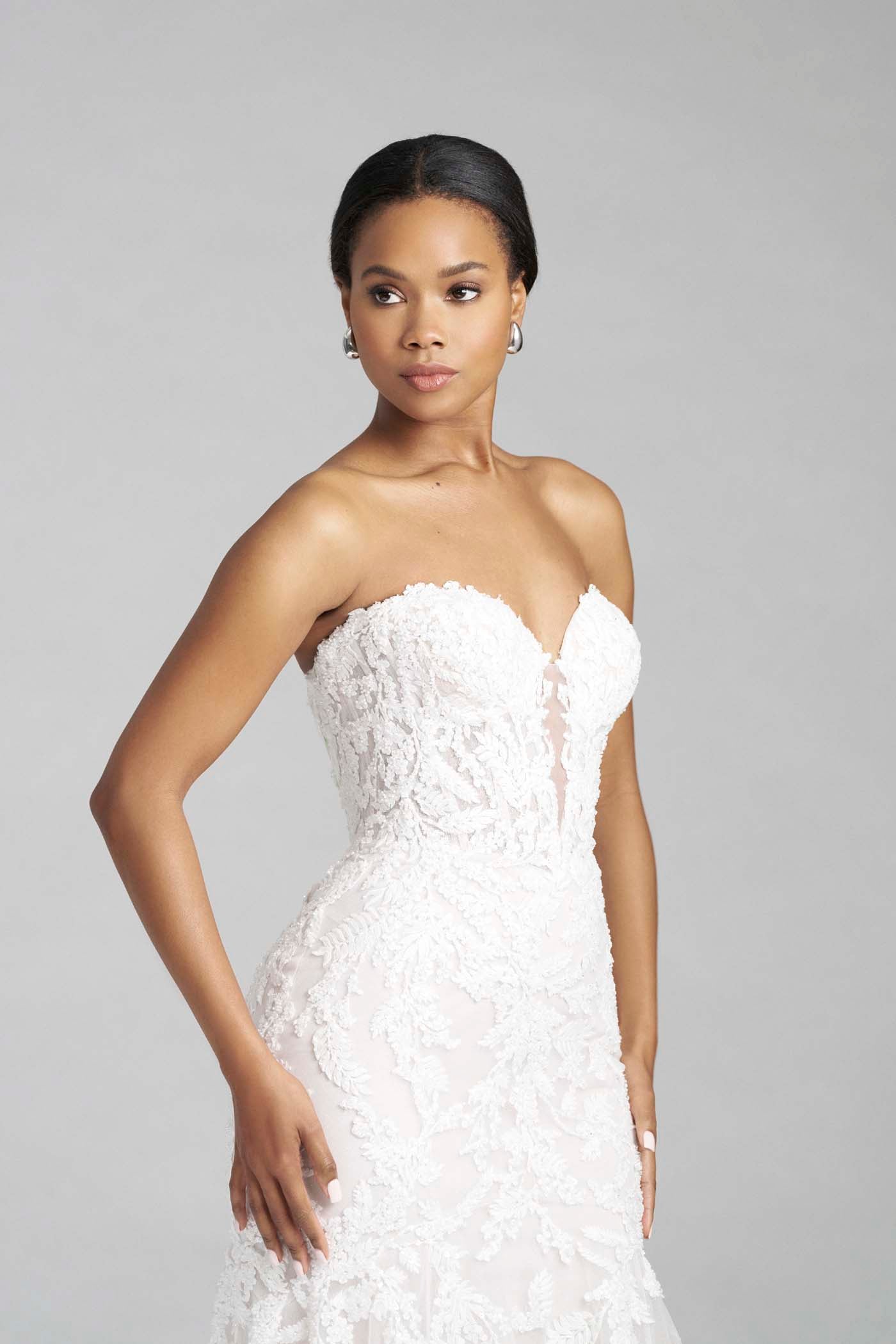 MJ1154 - Elodie