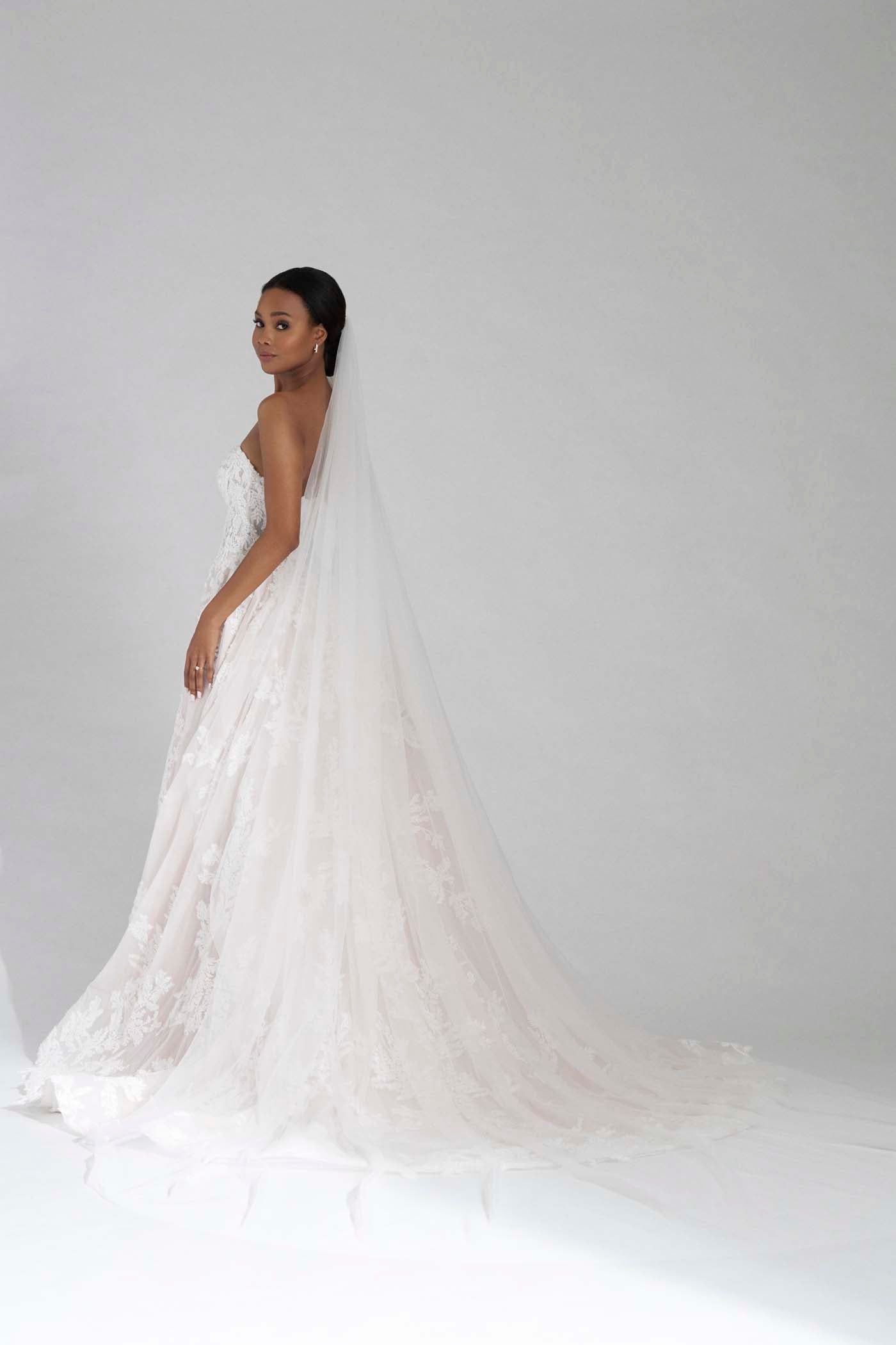 MJ1156 - Esther