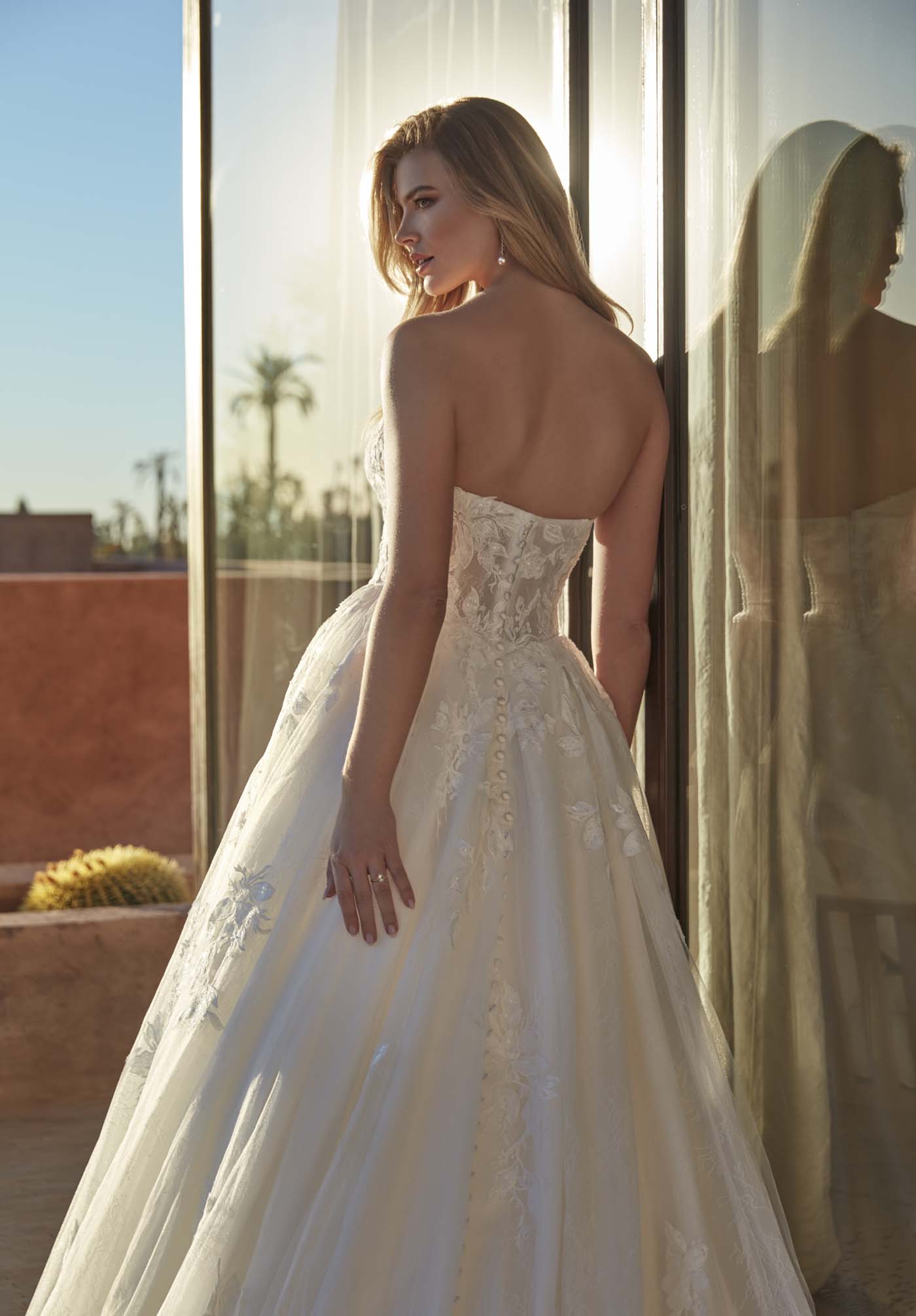 MJ1163 - Elsie
