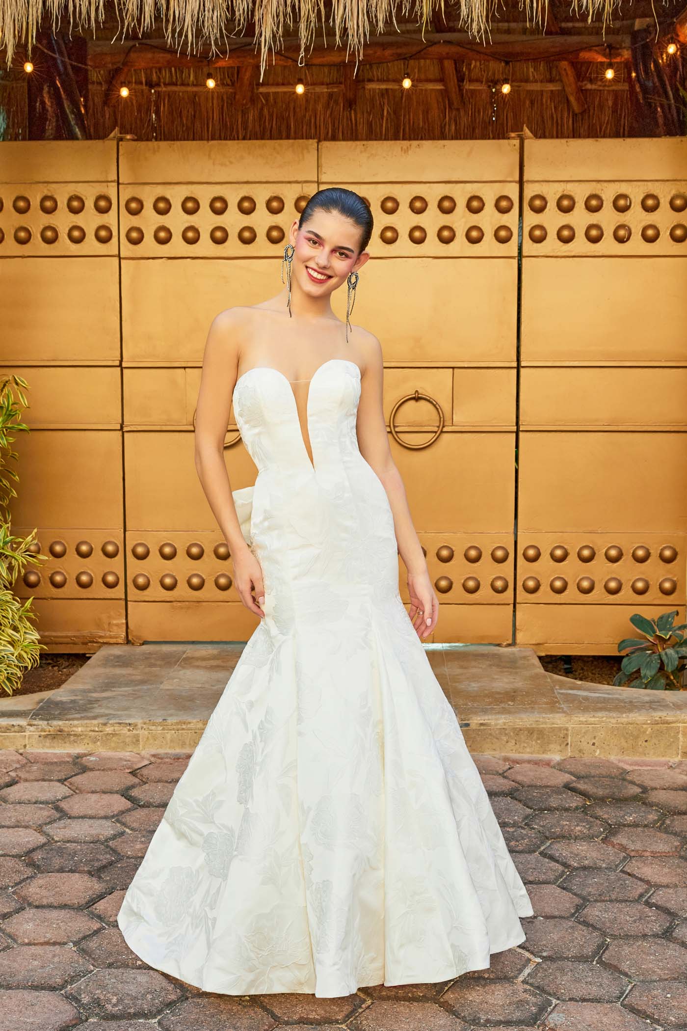 MJ960 - Ivy