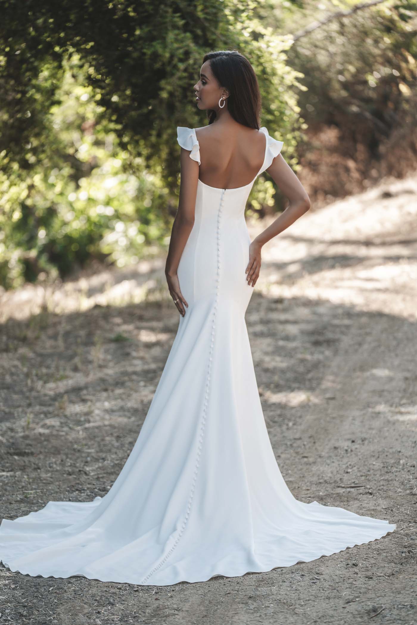 R3709