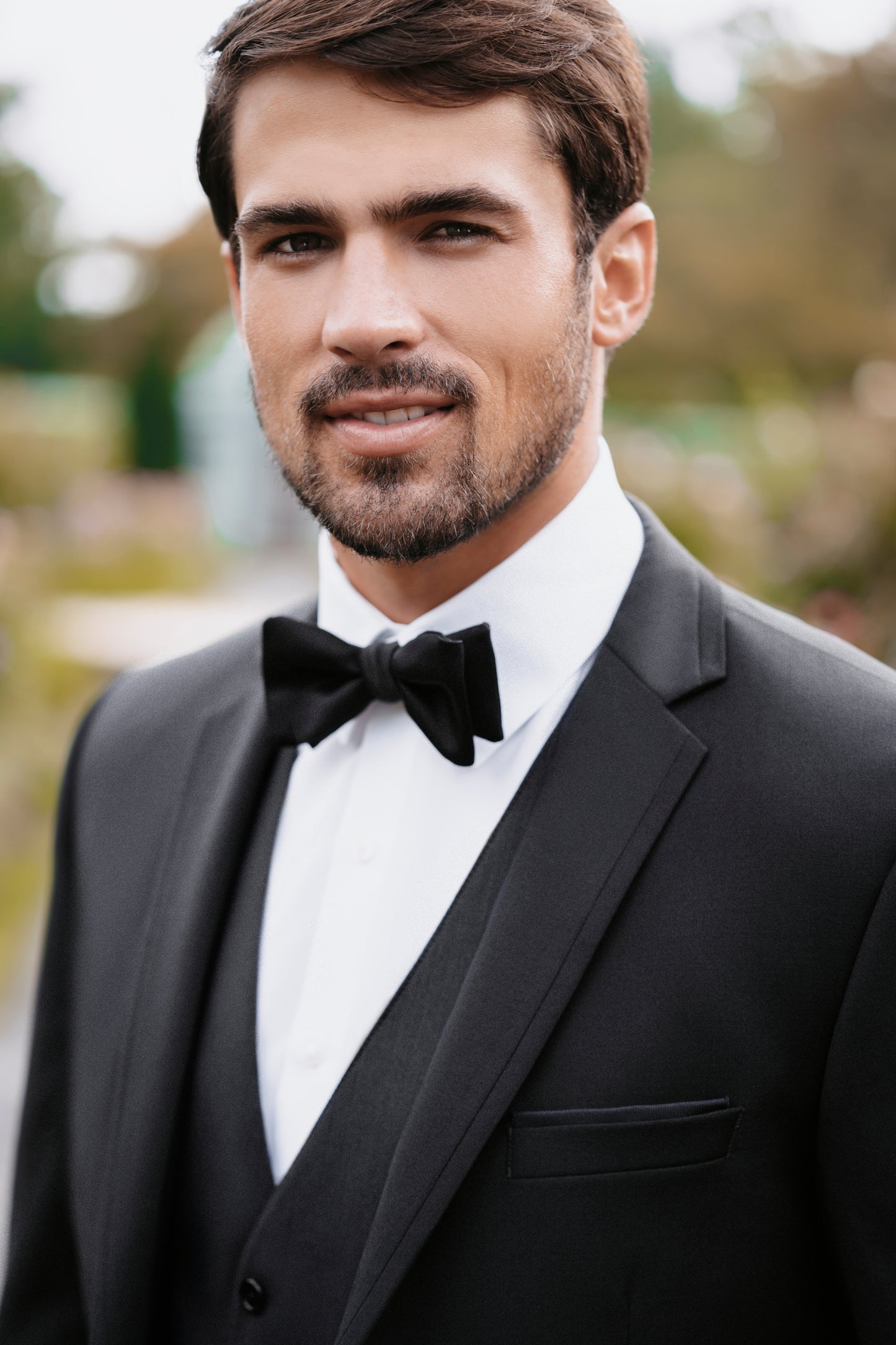 Ultra Black Notch Lapel