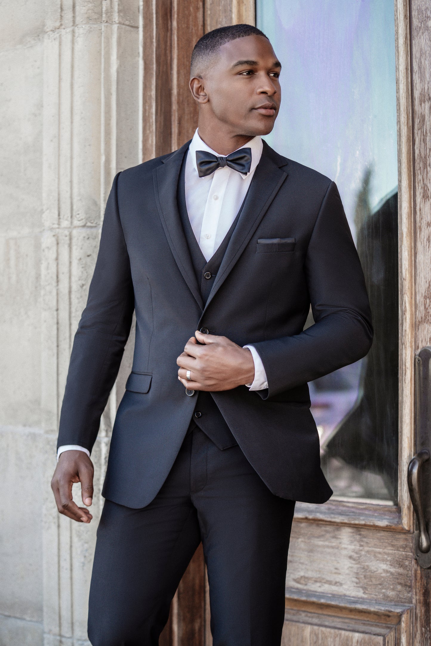 Ultra Black Notch Lapel