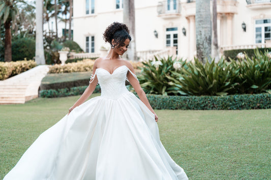 A Bride’s Guide: Matching Jewelry to Dress Tone & Style