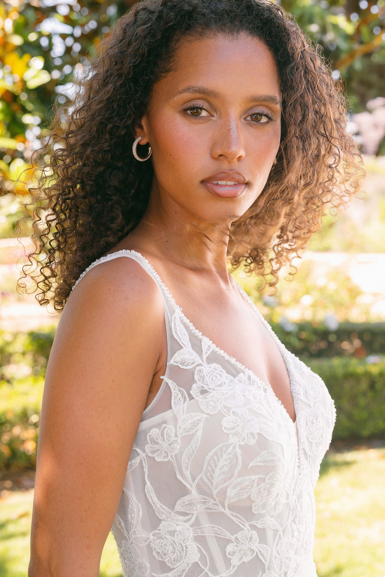 A1415 – Allure Bridals