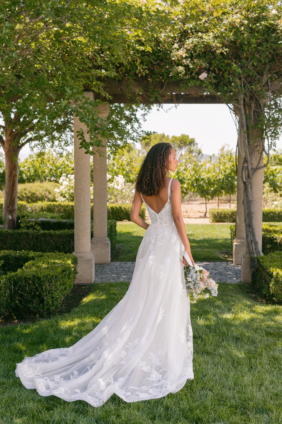 A1415 – Allure Bridals