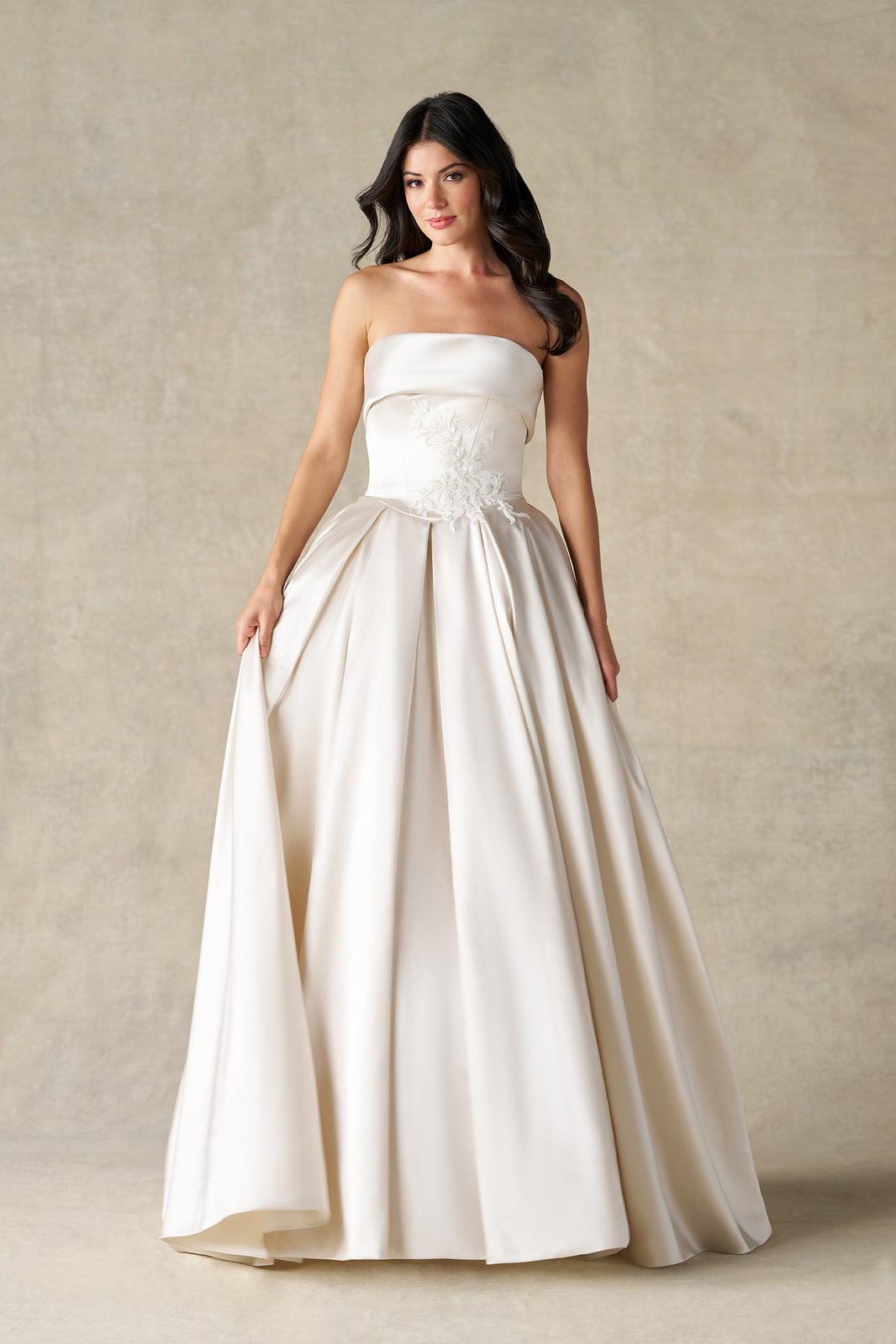 Wedding Dresses | Bridal Gowns | Allure Bridals