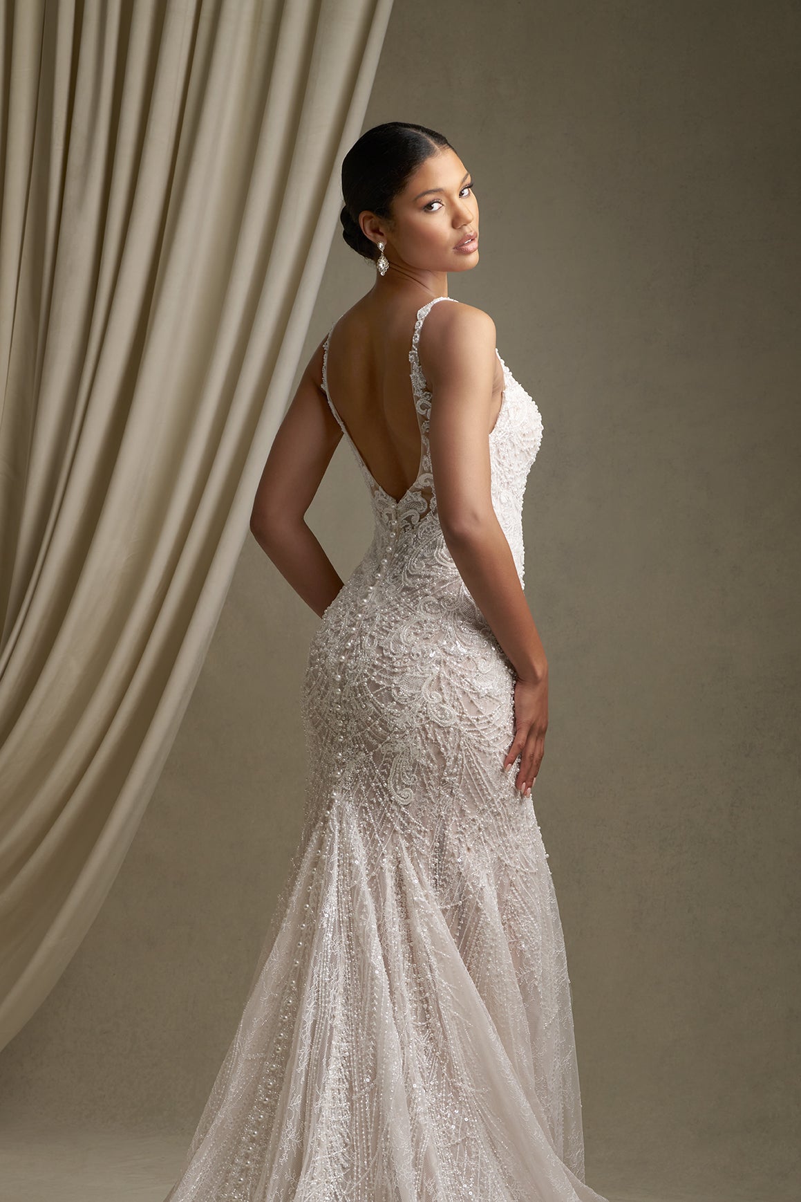 C805 – Allure Bridals