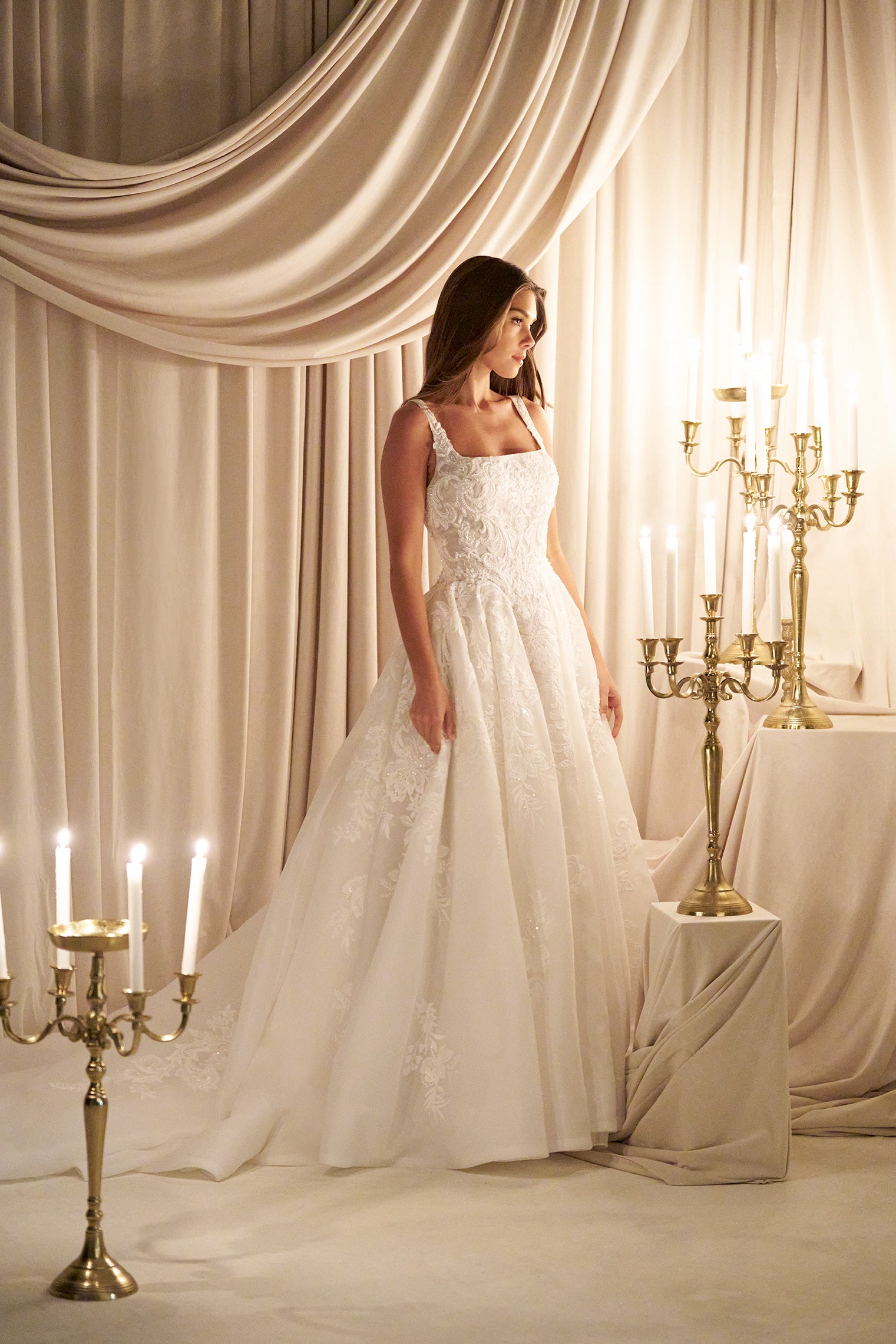 C806 – Allure Bridals