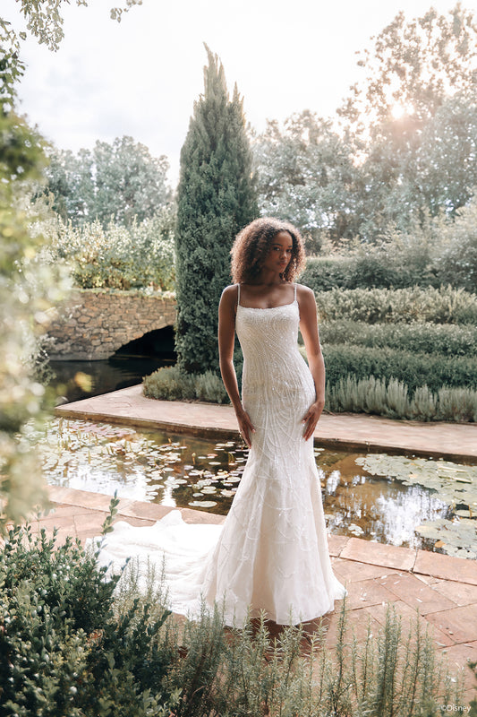 D438 - Tiana