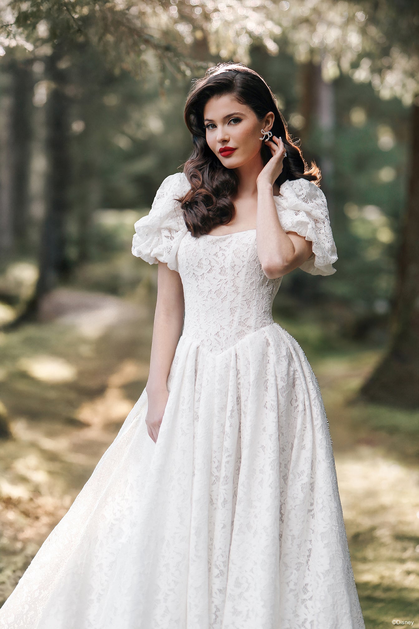 D467SL - Snow White Sleeves