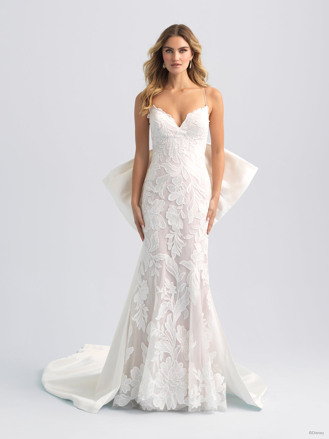 DP406CP - Rapunzel Cape