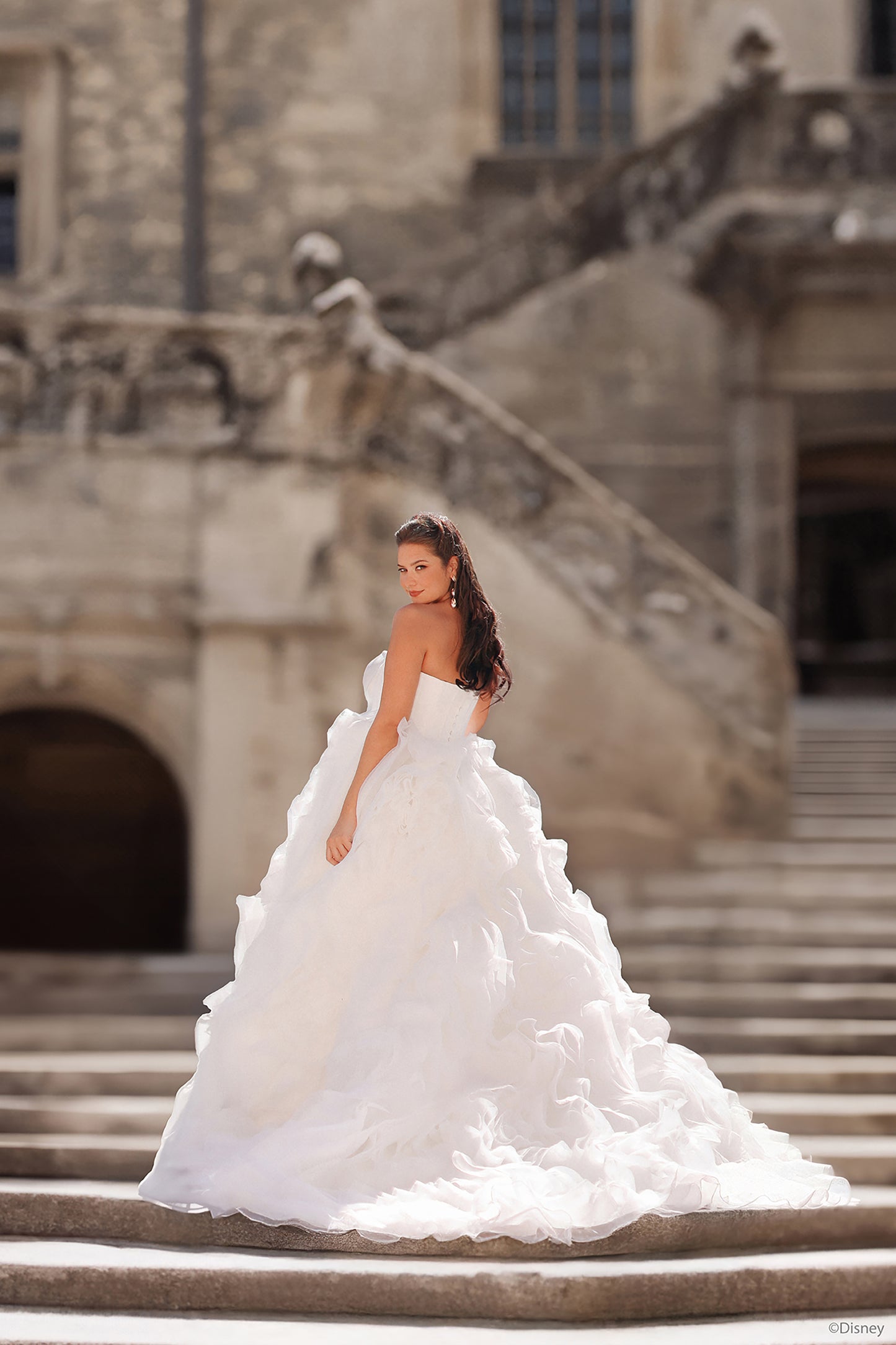 DP422 - Belle