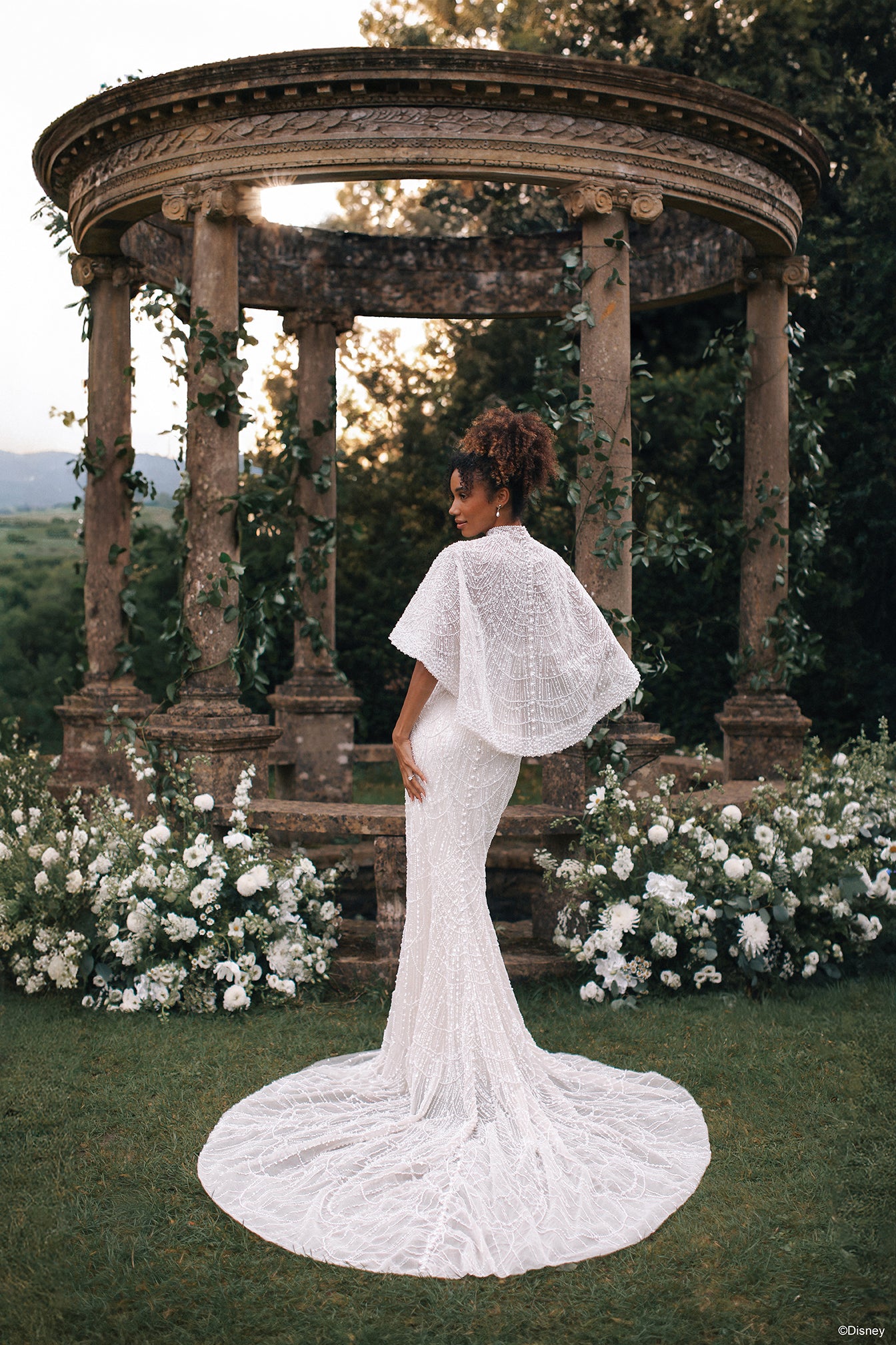 DP458CP - Tiana Cape