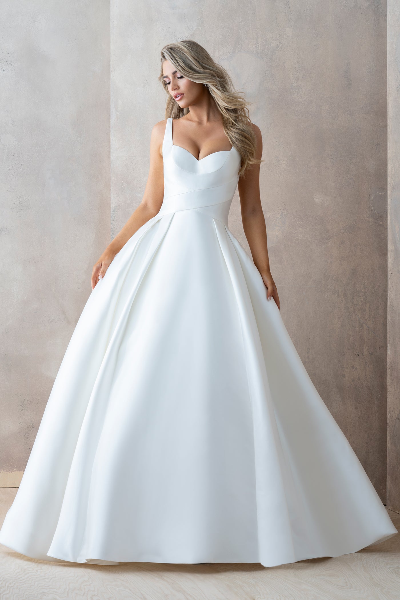 E453 - Carolina