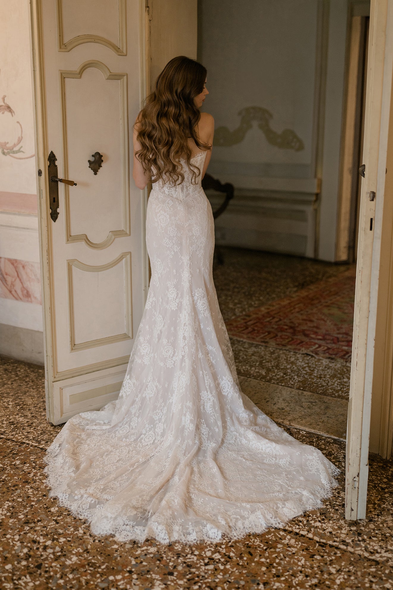 E605 - Valentina