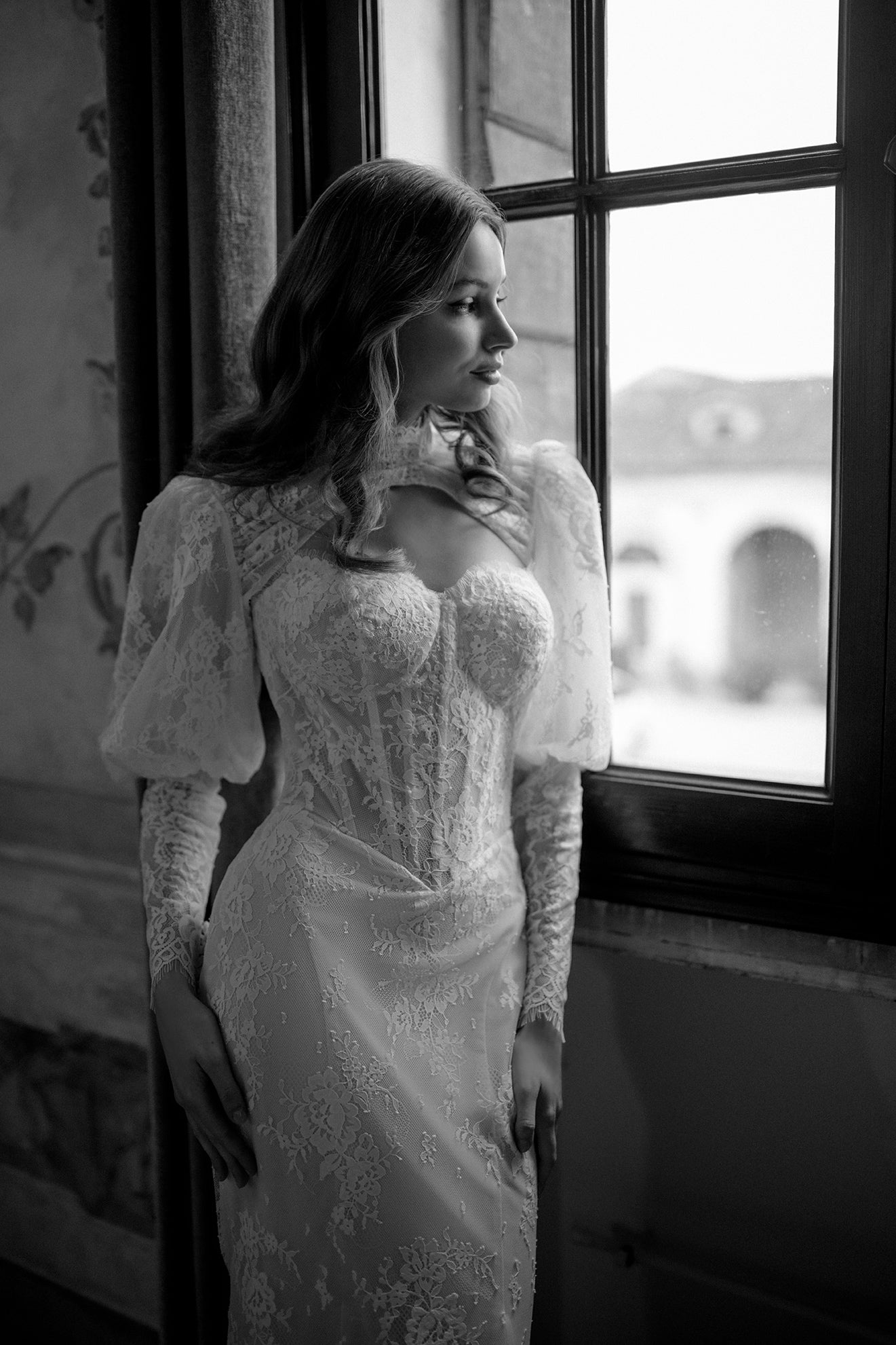 E605J - Valentina
