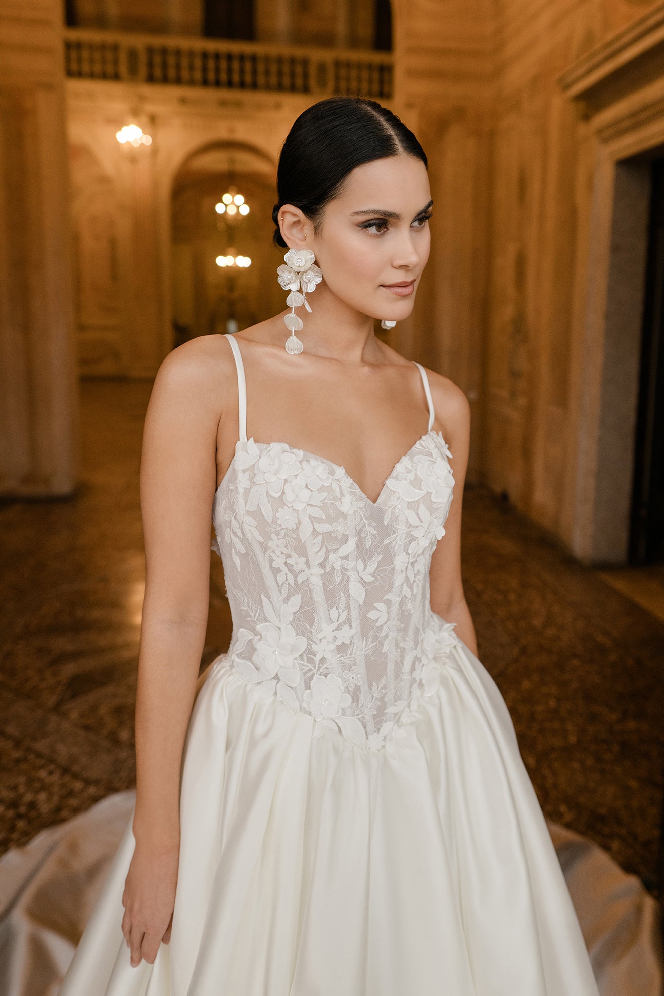 E613 - Amelia – Allure Bridals