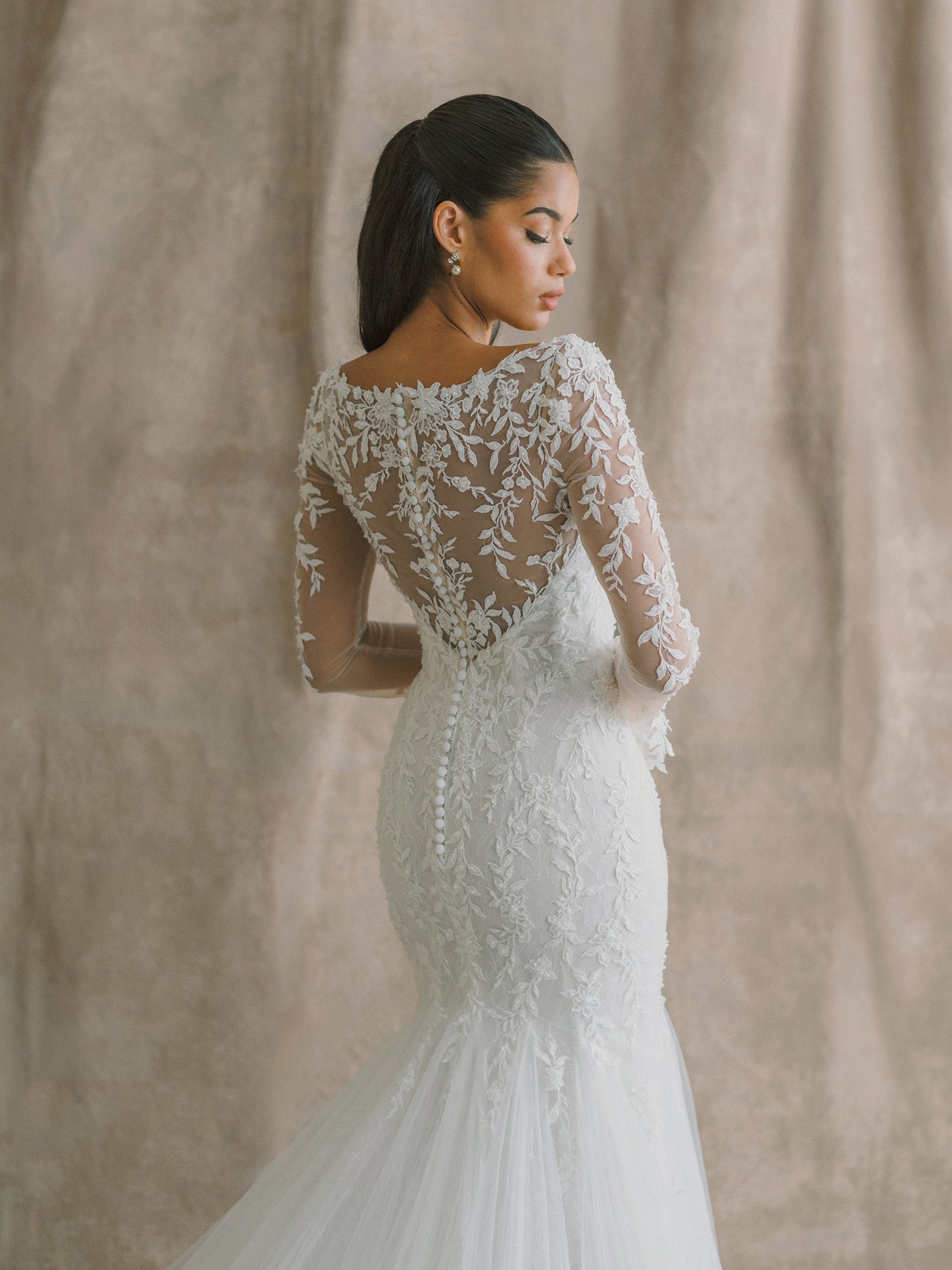 E621 - Emma – Allure Bridals