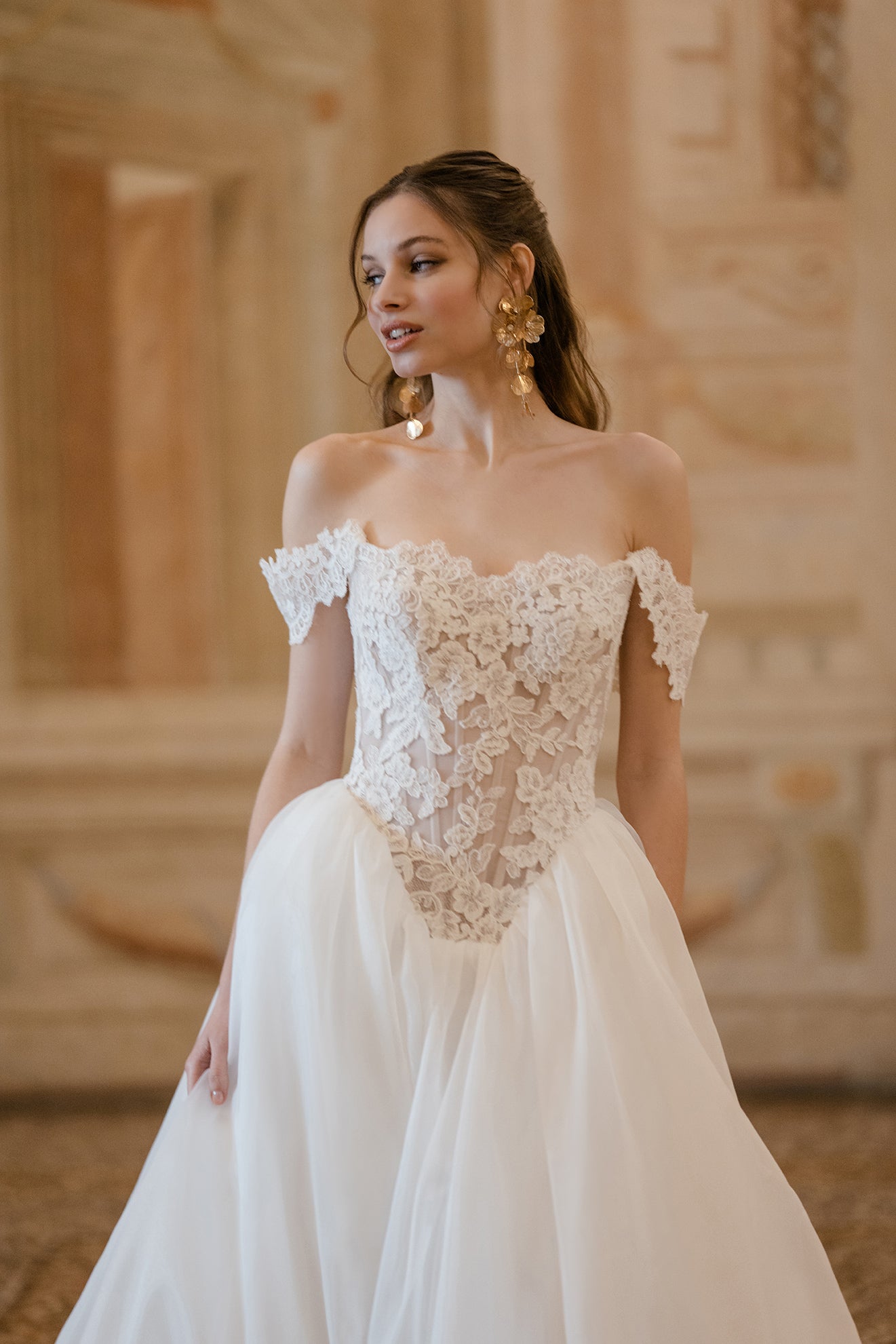 E625 - Mary Delany Allure Bridals E625 - Mary Delany Allure Bridals