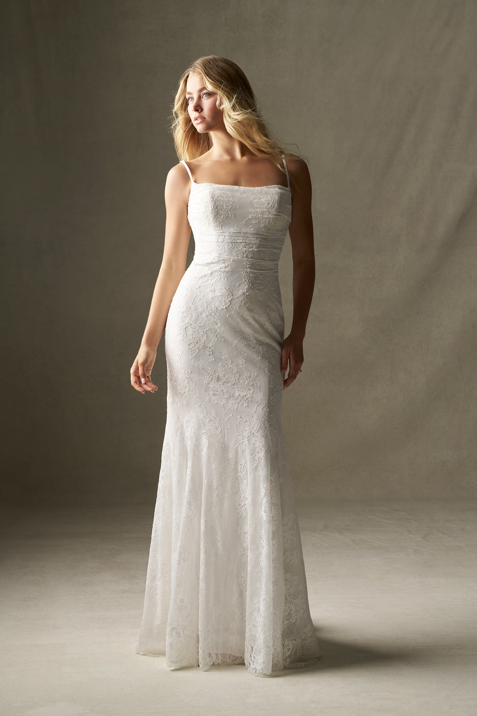 Boho Wedding Dress With High Waist Design