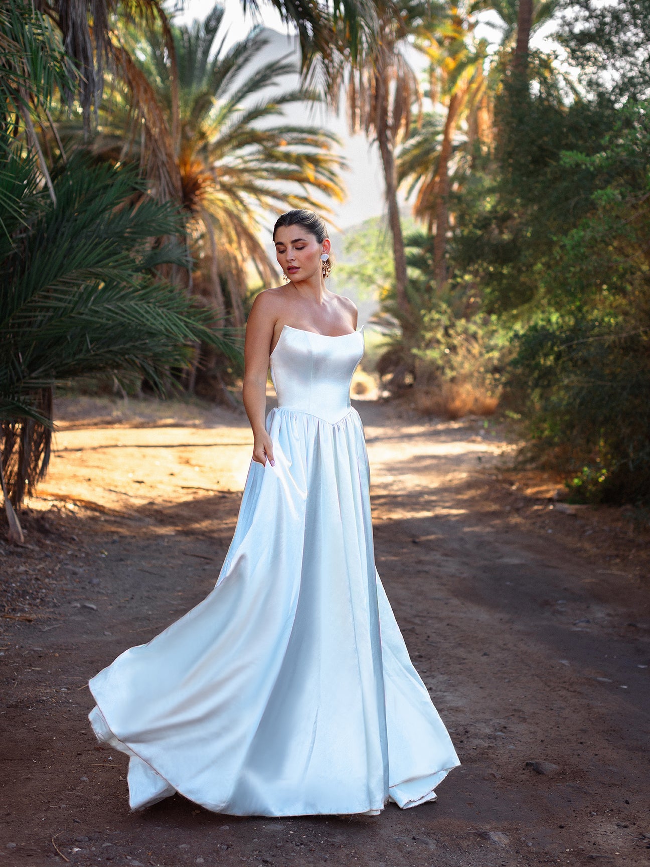F407 - Aqua – Allure Bridals