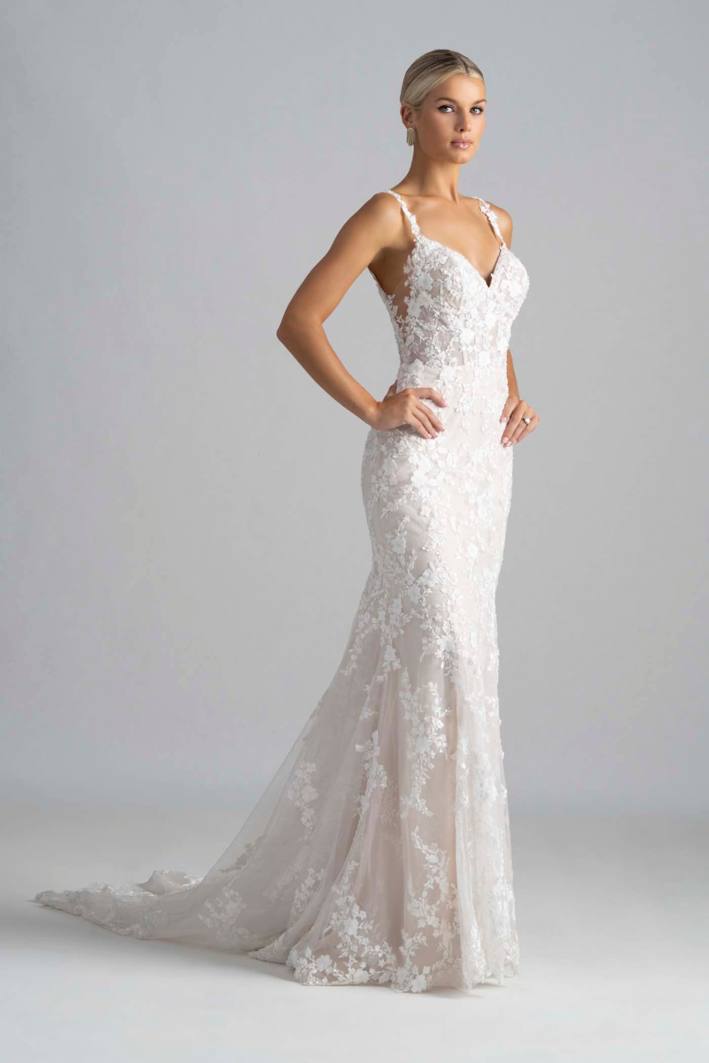 MJ1108 - Faviana