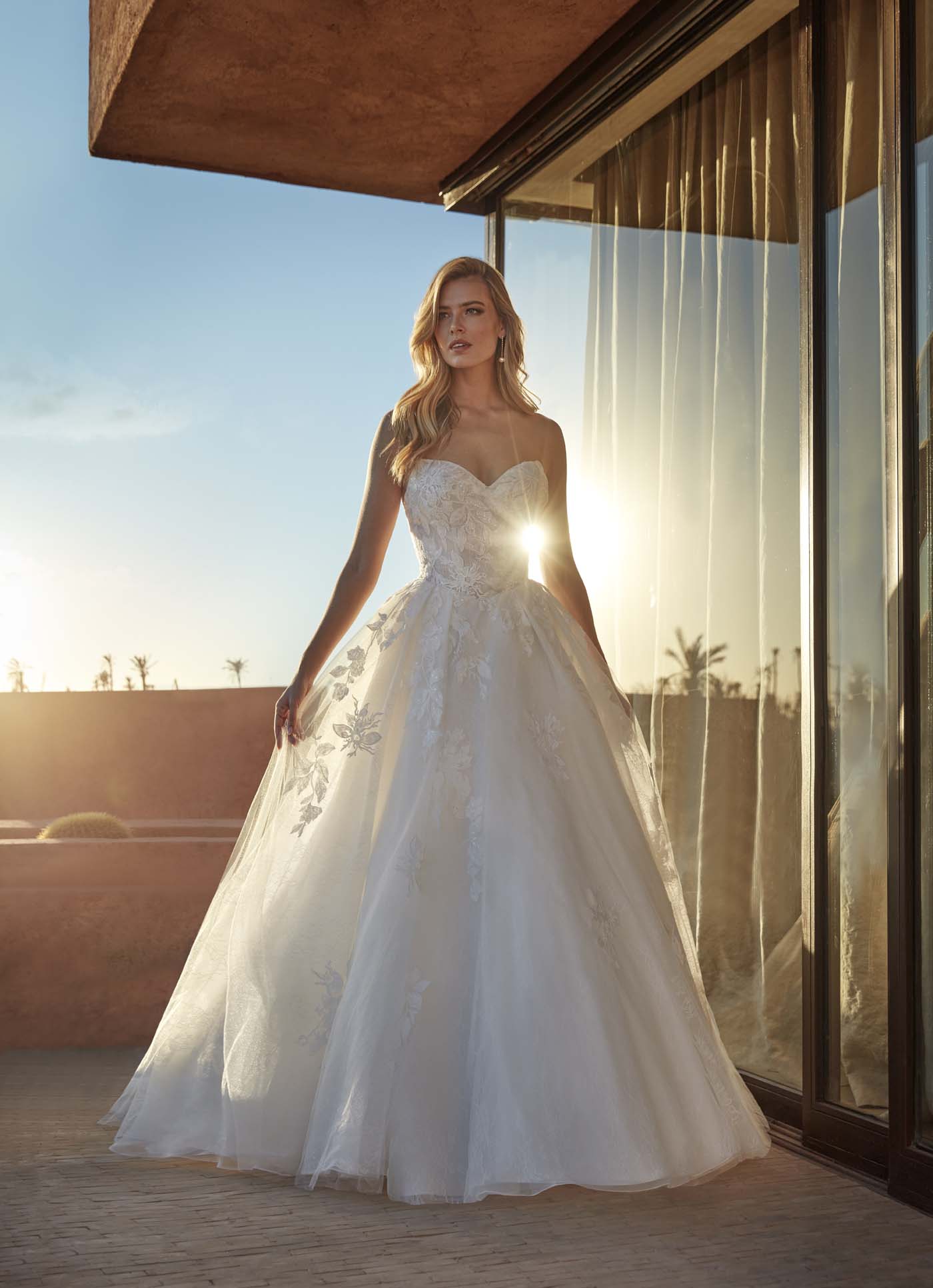 MJ1163 - Elsie