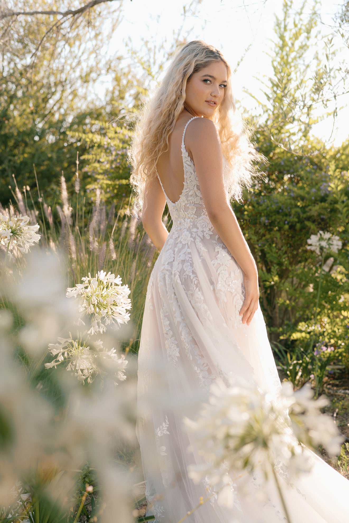 R3906NC – Allure Bridals