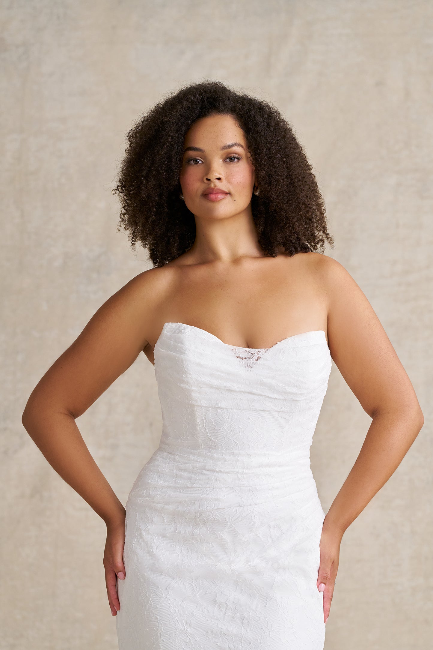 R3990